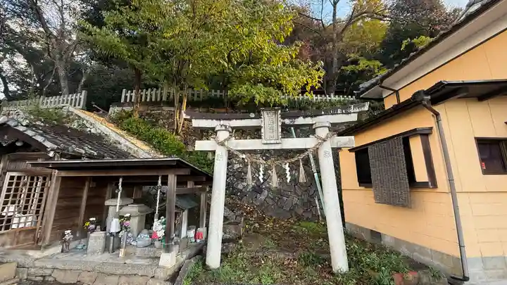 岩浪稲荷神社(京都府)