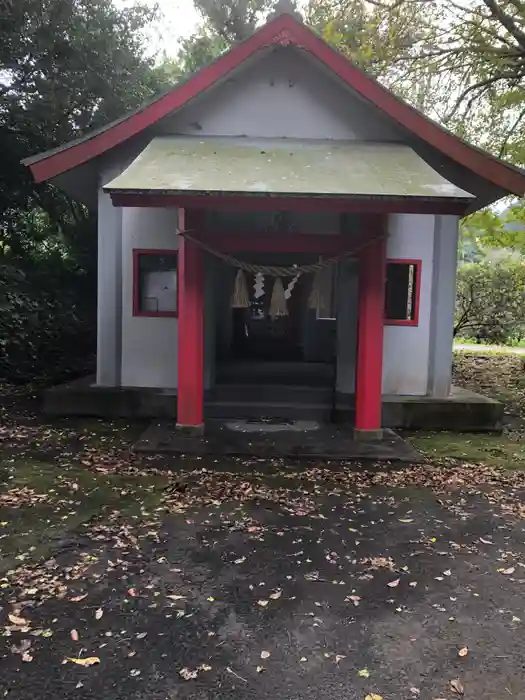 居世神社の本殿