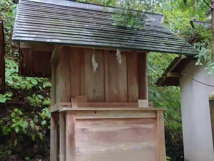 仁科神明宮の末社・摂社