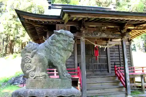 八幡神社の狛犬