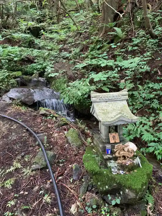 早池峯神社の末社・摂社