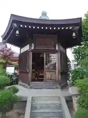 遍照院の本殿