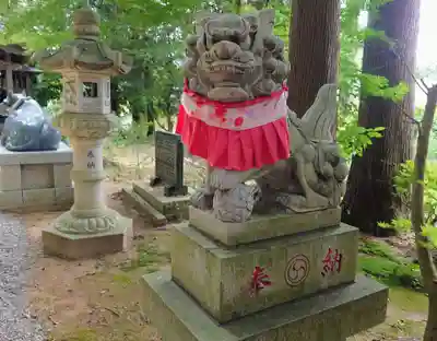多田朝日森稲荷神社の狛犬