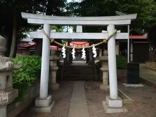弦巻神社の鳥居