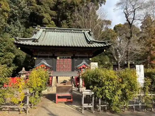静岡浅間神社の{uncategorized: "未分類", other: "その他", undefined: "問題あり", building: "その他建物", grave: "お墓", sacred_gate: "鳥居", guardian: "狛犬", statue: "像", buddha: "仏像", history: "歴史", nature: "自然", garden: "庭園", animal: "動物", pagoda: "塔", temizu: "手水舎", mountain_gate: "山門・神門", sanctuary: "本殿・本堂", subordinate: "末社・摂社", art: "芸術", scenery: "景色", jizo: "地蔵", ema: "絵馬", goshuin: "御朱印", omikuji: "おみくじ", items: "授与品その他", amulet: "お守り", goshuincho: "御朱印帳", eats: "食事", festival: "お祭り", votive_dance: "神楽", shichigosan: "七五三参", wedding: "結婚式", experience: "体験その他", initially: "初詣", around: "周辺", anti_infection: "感染症対策"}