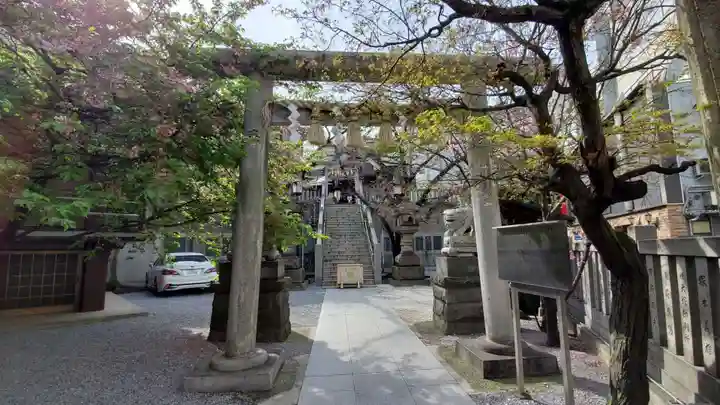 元三島神社の鳥居