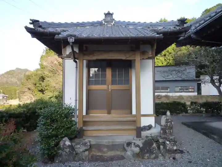 正伝院の本殿・本堂