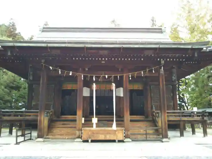 上杉神社の本殿・本堂