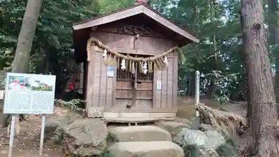 氷川女體神社の末社・摂社
