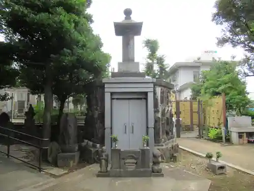 円勝寺のその他建物