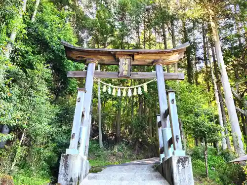 野口神社の鳥居