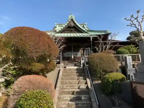 隆昌院の{uncategorized: "未分類", other: "その他", undefined: "問題あり", building: "その他建物", grave: "お墓", sacred_gate: "鳥居", guardian: "狛犬", statue: "像", buddha: "仏像", history: "歴史", nature: "自然", garden: "庭園", animal: "動物", pagoda: "塔", temizu: "手水舎", mountain_gate: "山門・神門", sanctuary: "本殿・本堂", subordinate: "末社・摂社", art: "芸術", scenery: "景色", jizo: "地蔵", ema: "絵馬", goshuin: "御朱印", omikuji: "おみくじ", items: "授与品その他", amulet: "お守り", goshuincho: "御朱印帳", eats: "食事", festival: "お祭り", votive_dance: "神楽", shichigosan: "七五三参", wedding: "結婚式", experience: "体験その他", initially: "初詣", around: "周辺", anti_infection: "感染症対策"}