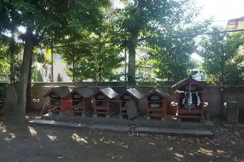 穴川神社の末社