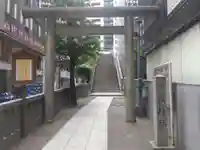 宮益御嶽神社の鳥居