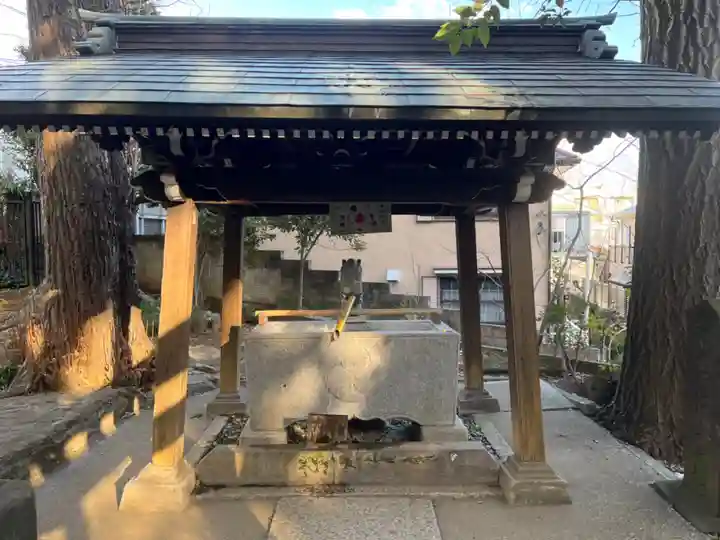 中野氷川神社の手水舎