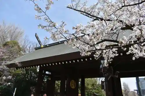 靖國神社の山門・神門