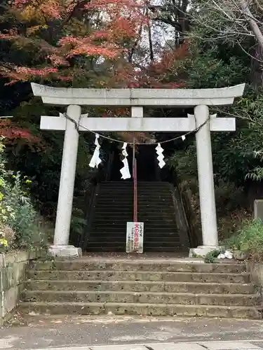 道野辺八幡宮の鳥居