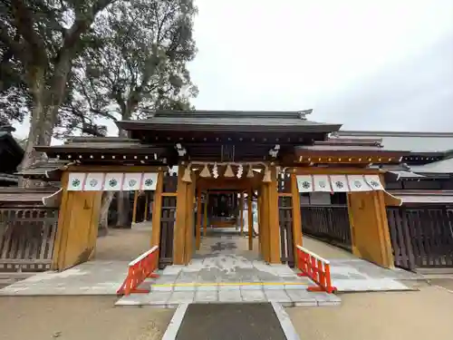 松根社の山門