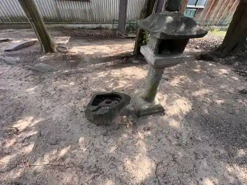 八王子神社の建物その他