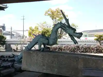 三河別院の手水舎