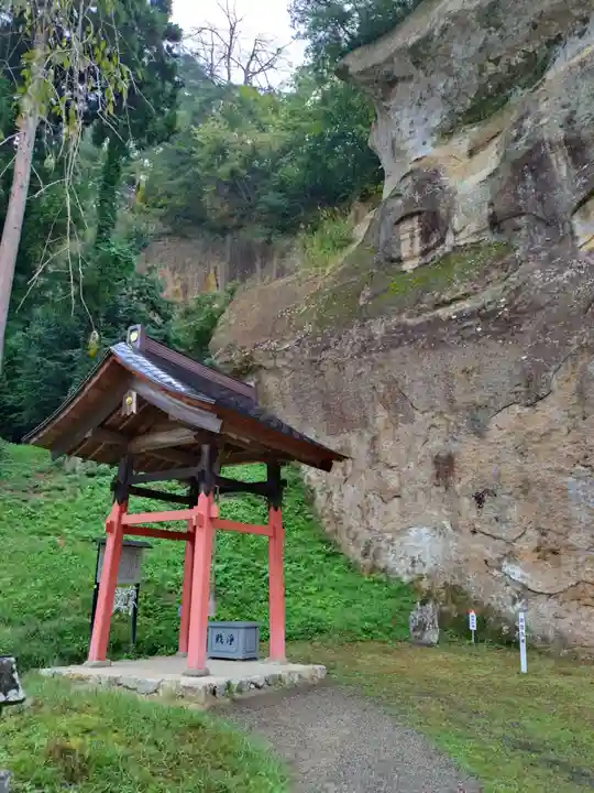 達谷西光寺(岩手県)