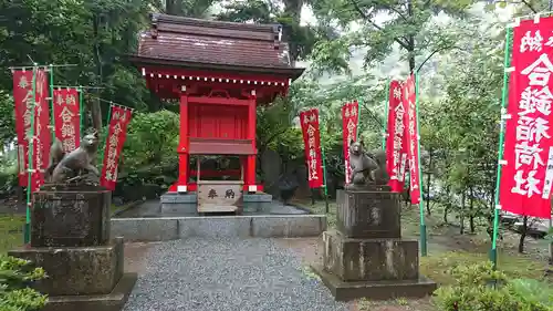 葛原岡神社の末社・摂社