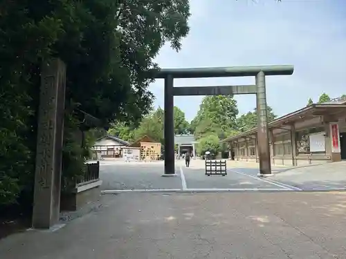 射水神社の鳥居