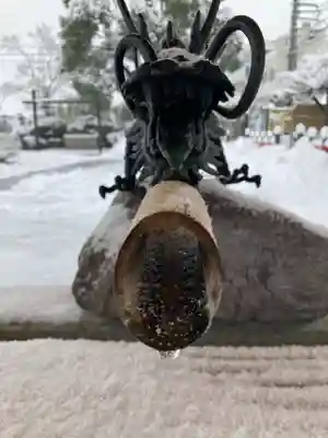總社 和田八幡宮の手水舎