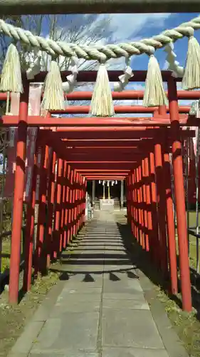 銭谷稲生神社の鳥居