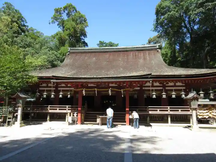 石上神宮の本殿・本堂