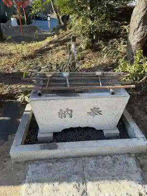 磯部稲村神社の{uncategorized: "未分類", other: "その他", undefined: "問題あり", building: "その他建物", grave: "お墓", sacred_gate: "鳥居", guardian: "狛犬", statue: "像", buddha: "仏像", history: "歴史", nature: "自然", garden: "庭園", animal: "動物", pagoda: "塔", temizu: "手水舎", mountain_gate: "山門・神門", sanctuary: "本殿・本堂", subordinate: "末社・摂社", art: "芸術", scenery: "景色", jizo: "地蔵", ema: "絵馬", goshuin: "御朱印", omikuji: "おみくじ", items: "授与品その他", amulet: "お守り", goshuincho: "御朱印帳", eats: "食事", festival: "お祭り", votive_dance: "神楽", shichigosan: "七五三参", wedding: "結婚式", experience: "体験その他", initially: "初詣", around: "周辺", anti_infection: "感染症対策"}