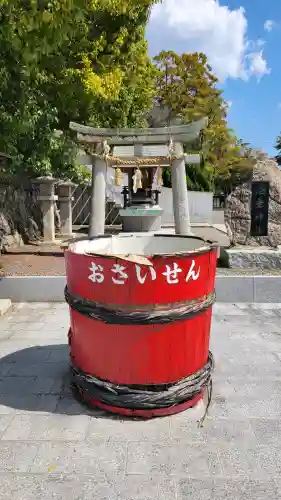 防府天満宮の{uncategorized: "未分類", other: "その他", undefined: "問題あり", building: "その他建物", grave: "お墓", sacred_gate: "鳥居", guardian: "狛犬", statue: "像", buddha: "仏像", history: "歴史", nature: "自然", garden: "庭園", animal: "動物", pagoda: "塔", temizu: "手水舎", mountain_gate: "山門・神門", sanctuary: "本殿・本堂", subordinate: "末社・摂社", art: "芸術", scenery: "景色", jizo: "地蔵", ema: "絵馬", goshuin: "御朱印", omikuji: "おみくじ", items: "授与品その他", amulet: "お守り", goshuincho: "御朱印帳", eats: "食事", festival: "お祭り", votive_dance: "神楽", shichigosan: "七五三参", wedding: "結婚式", experience: "体験その他", initially: "初詣", around: "周辺", anti_infection: "感染症対策"}