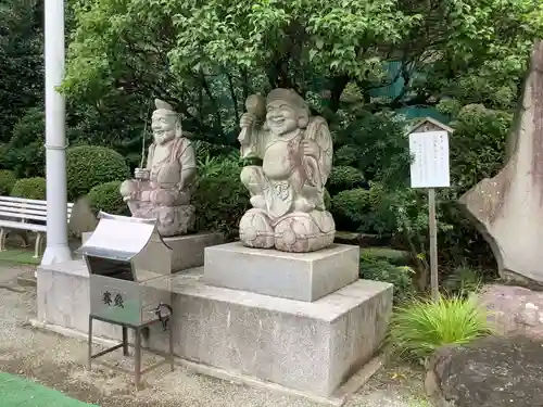 武州柿生琴平神社の像