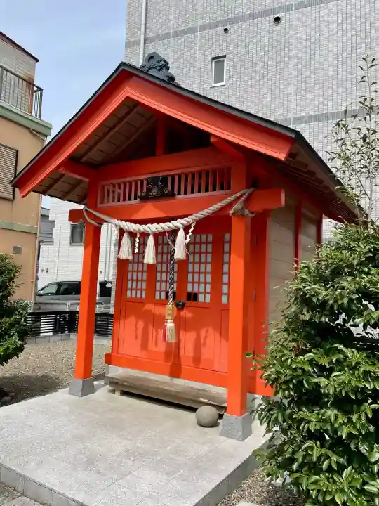 正一位原市場稲荷大明神の{uncategorized: "未分類", other: "その他", undefined: "問題あり", building: "その他建物", grave: "お墓", sacred_gate: "鳥居", guardian: "狛犬", statue: "像", buddha: "仏像", history: "歴史", nature: "自然", garden: "庭園", animal: "動物", pagoda: "塔", temizu: "手水舎", mountain_gate: "山門・神門", sanctuary: "本殿・本堂", subordinate: "末社・摂社", art: "芸術", scenery: "景色", jizo: "地蔵", ema: "絵馬", goshuin: "御朱印", omikuji: "おみくじ", items: "授与品その他", amulet: "お守り", goshuincho: "御朱印帳", eats: "食事", festival: "お祭り", votive_dance: "神楽", shichigosan: "七五三参", wedding: "結婚式", experience: "体験その他", initially: "初詣", around: "周辺", anti_infection: "感染症対策"}