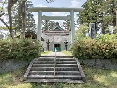 鶴岡護国神社(山形県)