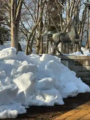 金峯神社の{uncategorized: "未分類", other: "その他", undefined: "問題あり", building: "その他建物", grave: "お墓", sacred_gate: "鳥居", guardian: "狛犬", statue: "像", buddha: "仏像", history: "歴史", nature: "自然", garden: "庭園", animal: "動物", pagoda: "塔", temizu: "手水舎", mountain_gate: "山門・神門", sanctuary: "本殿・本堂", subordinate: "末社・摂社", art: "芸術", scenery: "景色", jizo: "地蔵", ema: "絵馬", goshuin: "御朱印", omikuji: "おみくじ", items: "授与品その他", amulet: "お守り", goshuincho: "御朱印帳", eats: "食事", festival: "お祭り", votive_dance: "神楽", shichigosan: "七五三参", wedding: "結婚式", experience: "体験その他", initially: "初詣", around: "周辺", anti_infection: "感染症対策"}