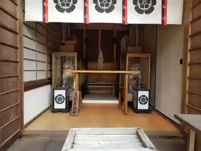 老杉神社の本殿