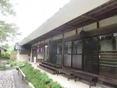 妙行寺の本殿・本堂