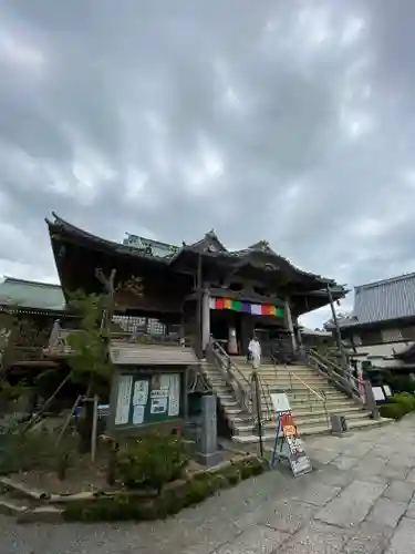 立江寺の本殿・本堂