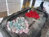 彌彦神社 (伊夜日子神社)の手水舎