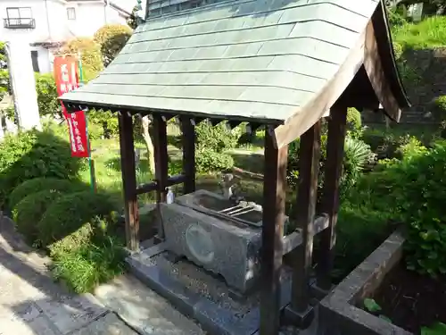 東観寺の手水舎