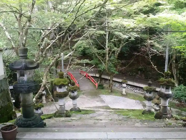 瑠璃寺のその他建物