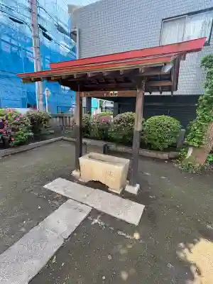中葛西稲荷神社の手水舎