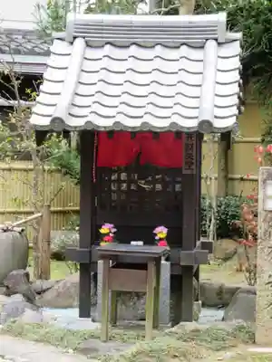 法起院の末社・摂社