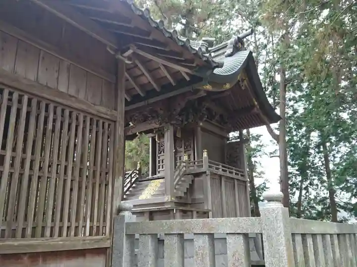 鞍知神社の本殿・本堂