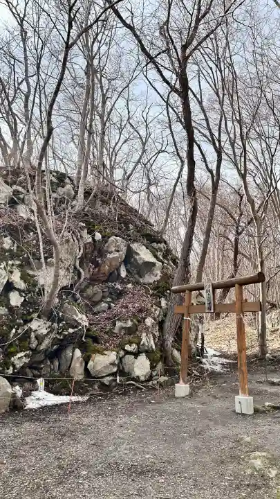 大沼駒ケ岳神社(北海道)