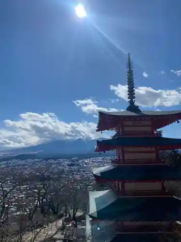 新倉富士浅間神社(山梨県)
