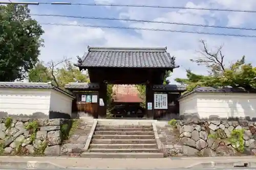 願興寺の山門・神門