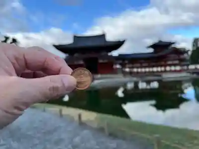 平等院の{uncategorized: "未分類", other: "その他", undefined: "問題あり", building: "その他建物", grave: "お墓", sacred_gate: "鳥居", guardian: "狛犬", statue: "像", buddha: "仏像", history: "歴史", nature: "自然", garden: "庭園", animal: "動物", pagoda: "塔", temizu: "手水舎", mountain_gate: "山門・神門", sanctuary: "本殿・本堂", subordinate: "末社・摂社", art: "芸術", scenery: "景色", jizo: "地蔵", ema: "絵馬", goshuin: "御朱印", omikuji: "おみくじ", items: "授与品その他", amulet: "お守り", goshuincho: "御朱印帳", eats: "食事", festival: "お祭り", votive_dance: "神楽", shichigosan: "七五三参", wedding: "結婚式", experience: "体験その他", initially: "初詣", around: "周辺", anti_infection: "感染症対策"}