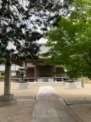 高薗寺の本殿